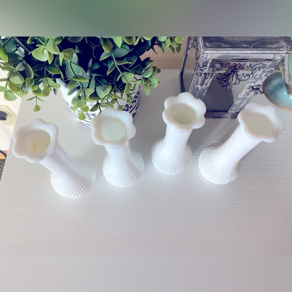 Vintage Randall Milk Glass Bud Vases lot of (4) measure 6” tall - Picture 2 of 4